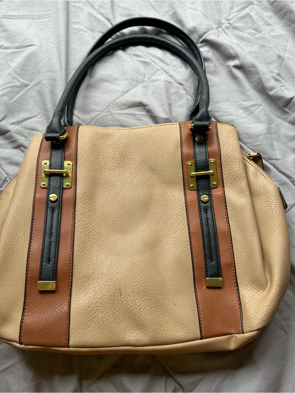 💚3/$25 Neutral Colorblock Leather Purse Bag with Black Handles